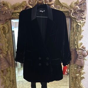 Bill Blass Black Velvet Women's smoking jacket with satin collar